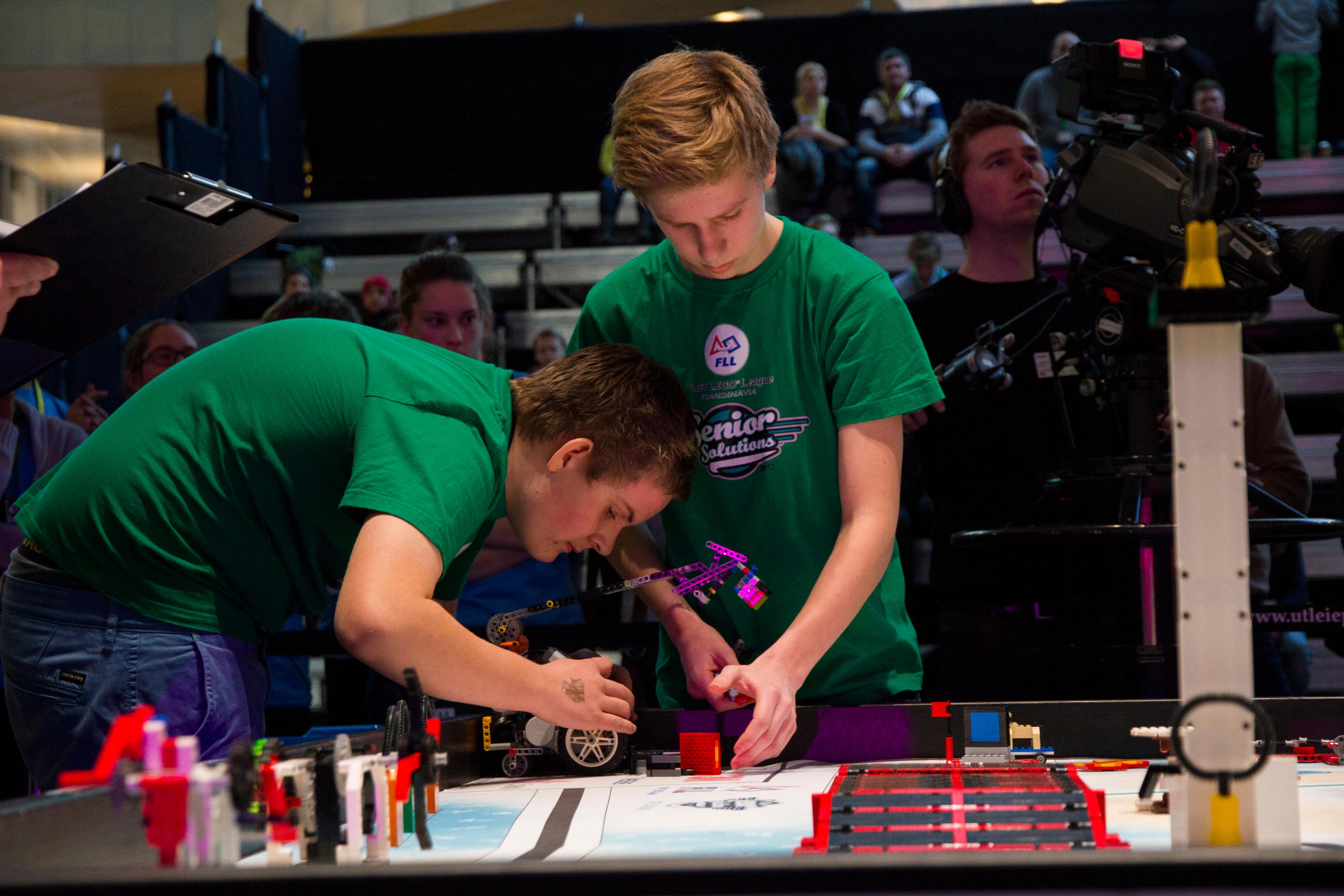 fll 193